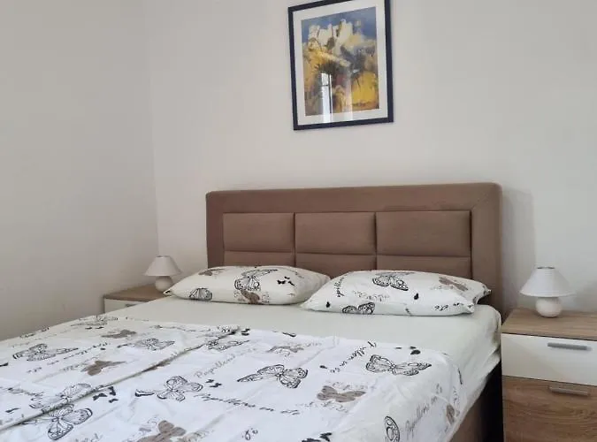 Apartament Marina *