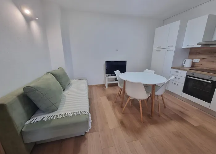 Apartament Marina